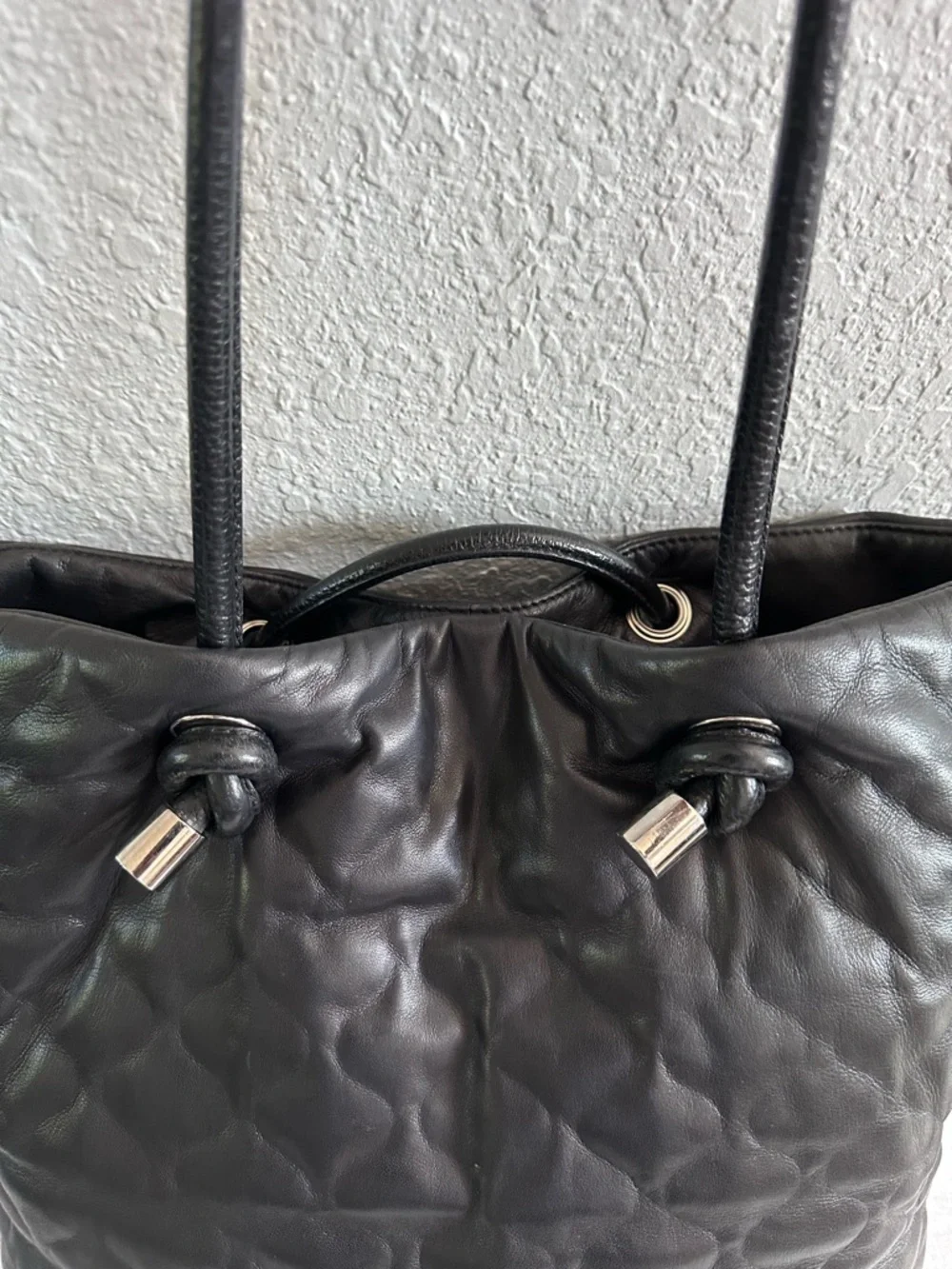 Lisa Conte Italy Black Leather Slouch Tote Bag Quilted Puffer Knot Handle Large